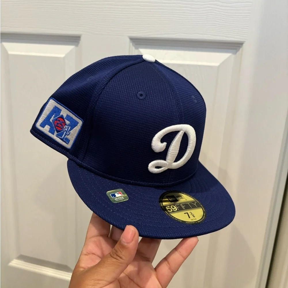 Los Angeles Dodgers New Era Royal 2025 Spring Training 59FIFTY Fitted Hat NWOT